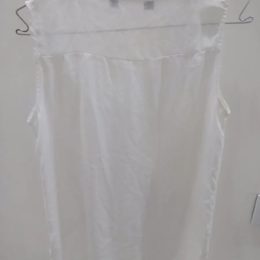 تاپ سفید خارجی