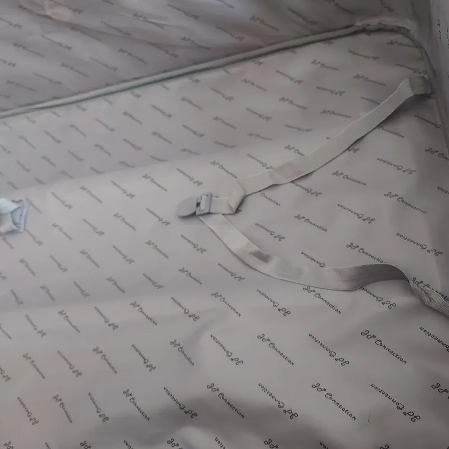 چمدان طرح کره زمین