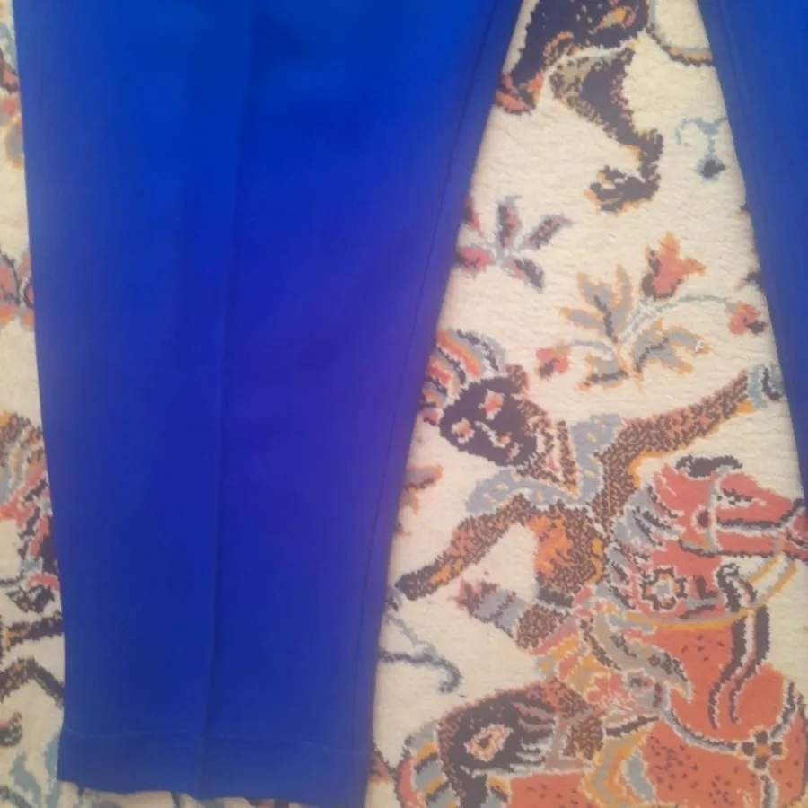 شلوار آبی کاربنی