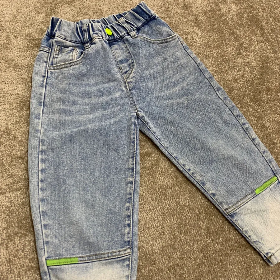 شلوار جین بچگانه