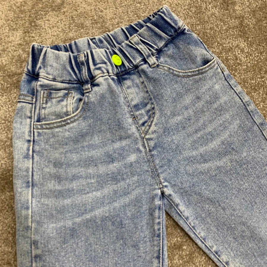 شلوار جین بچگانه