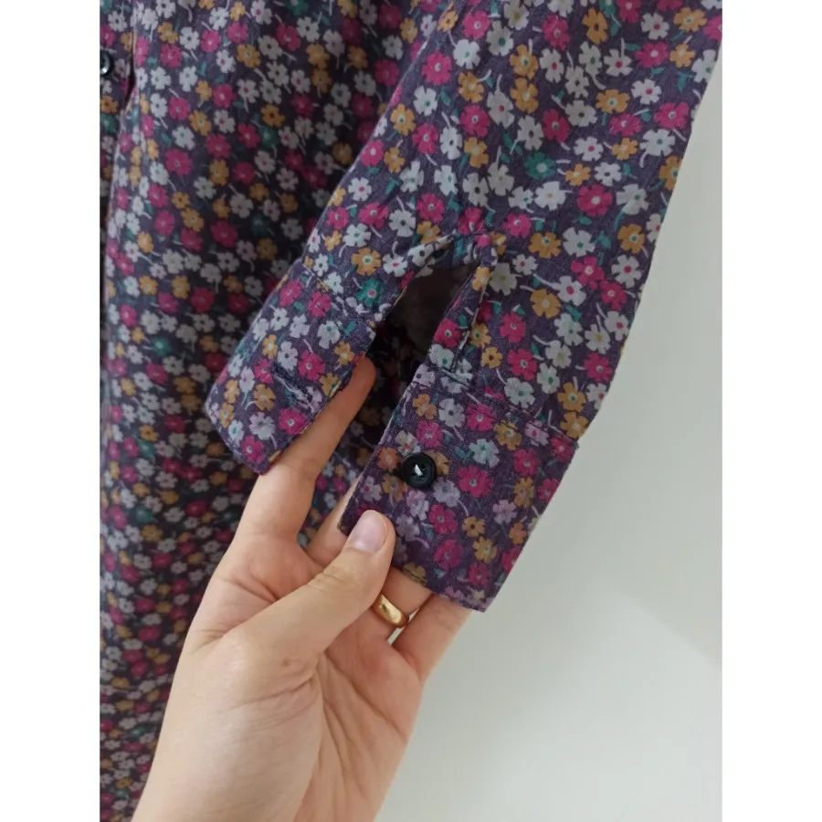 مانتو گلگلی