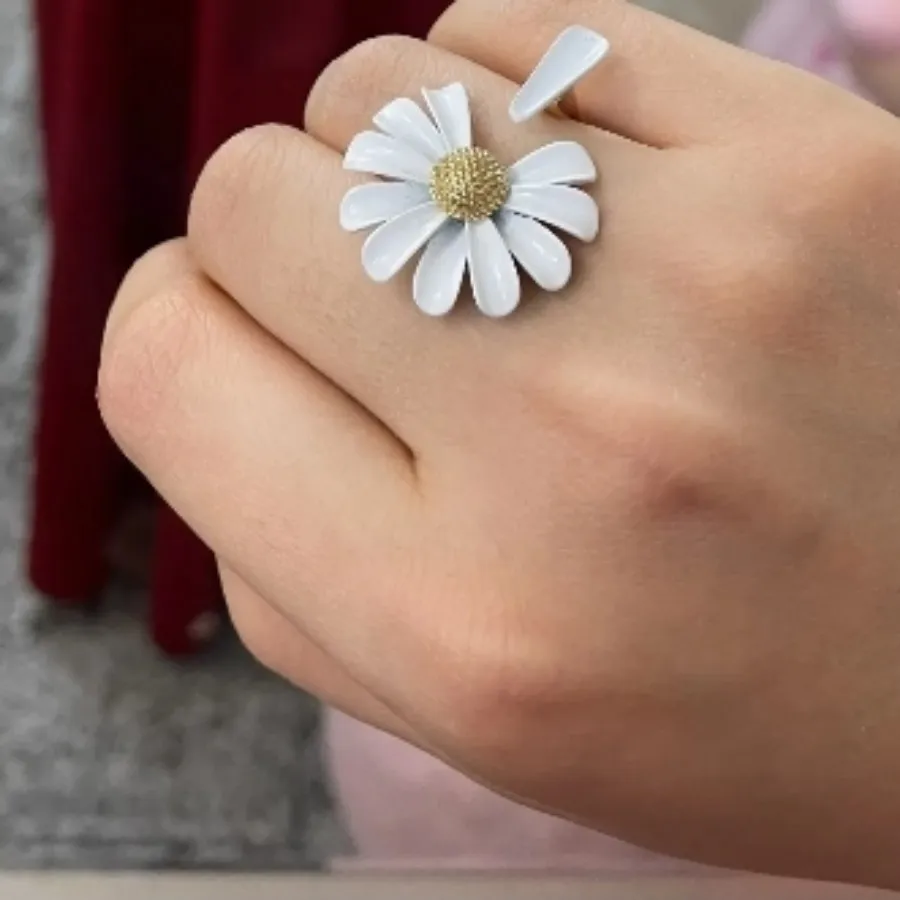 انگشتر مدل گل بابونه