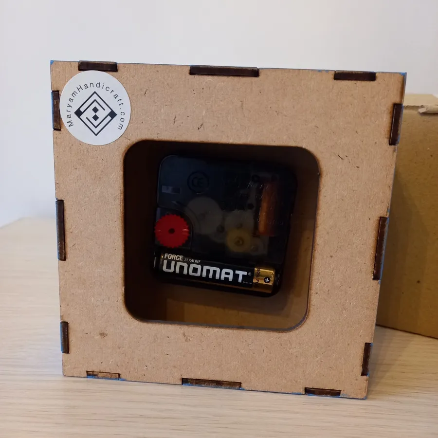 ساعت رومیزی دستساز