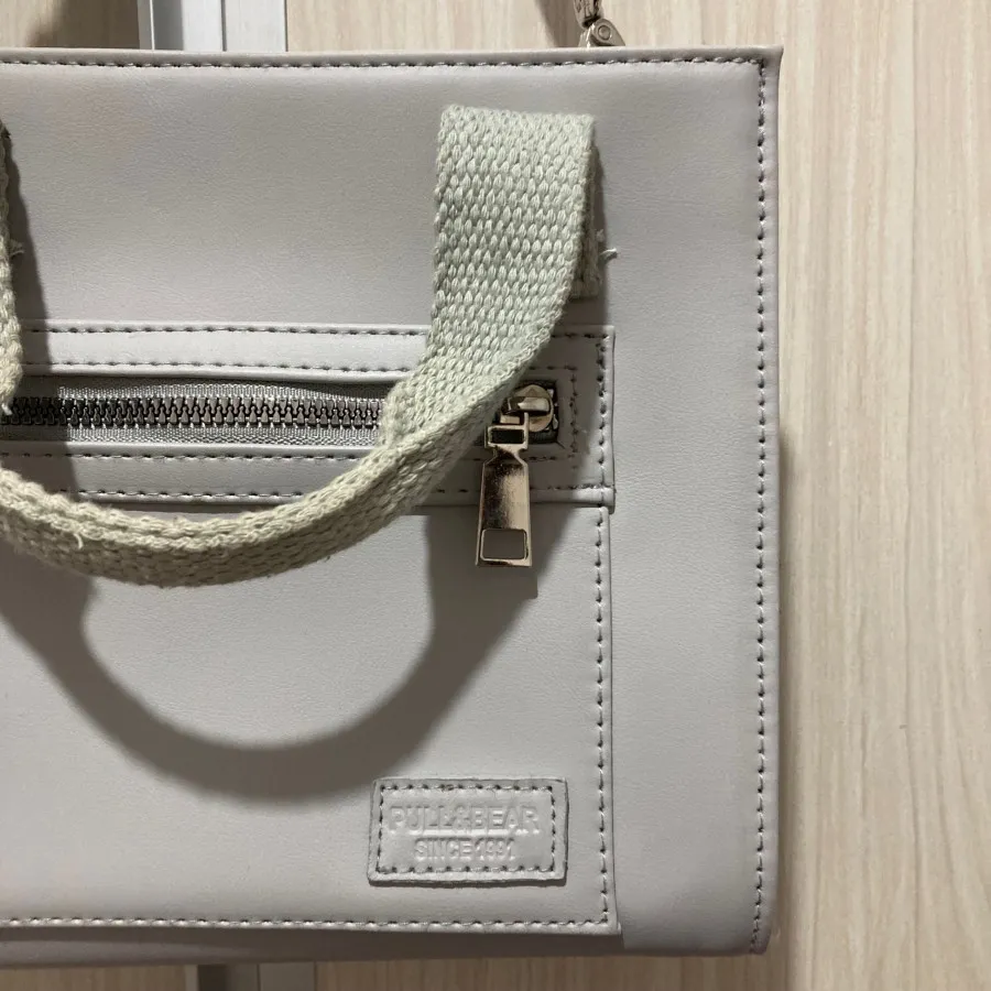 کیف دوشی دستی