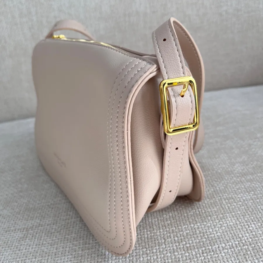 کیف وارداتی بیسیک چرمی