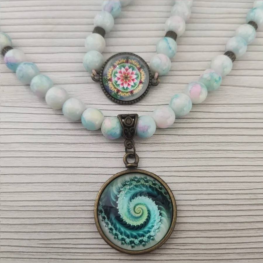 ست گردنبند و دستبند