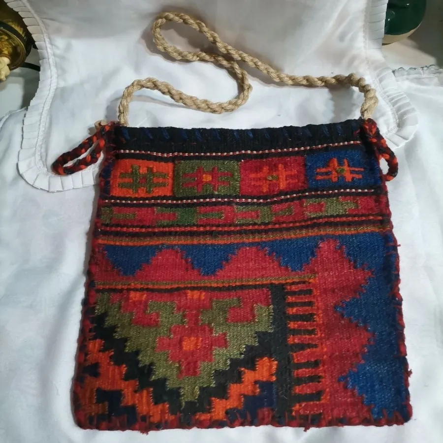 کیف گلیمی دوشی