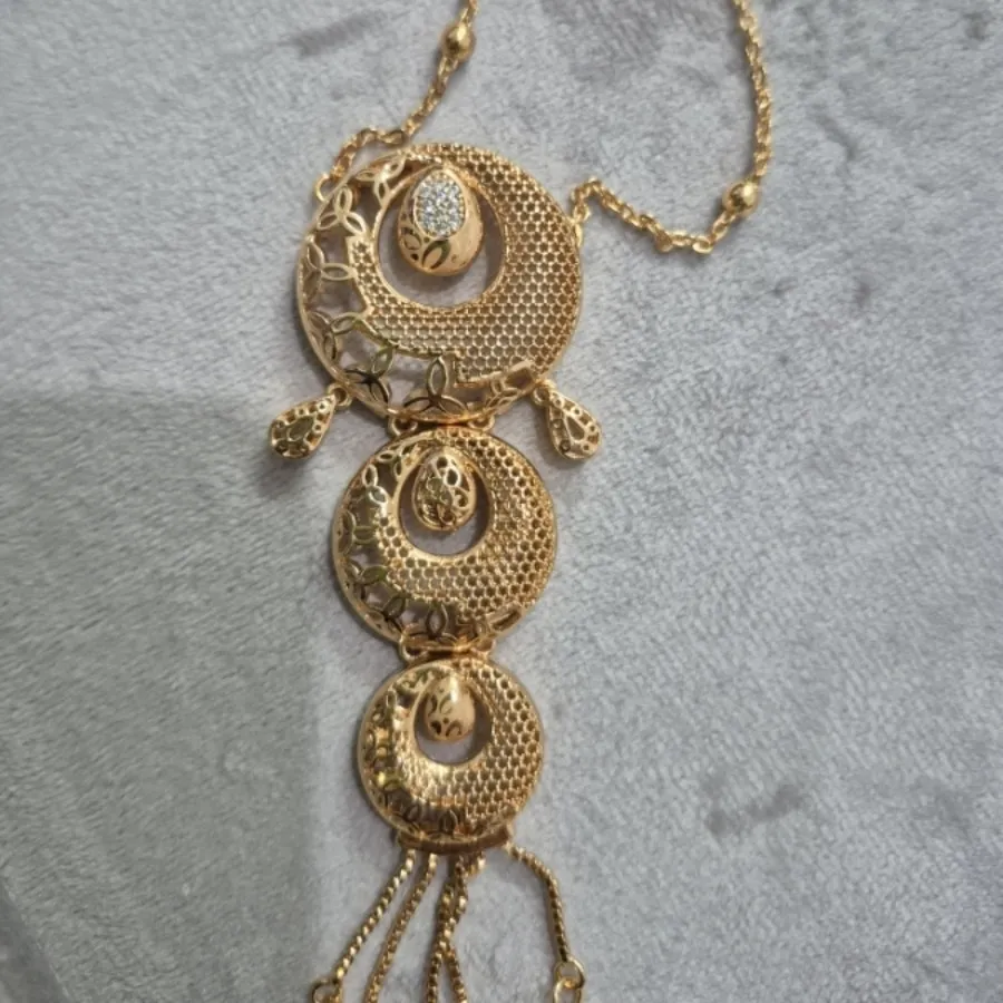 گردنبند خلیجی 3 طبقه