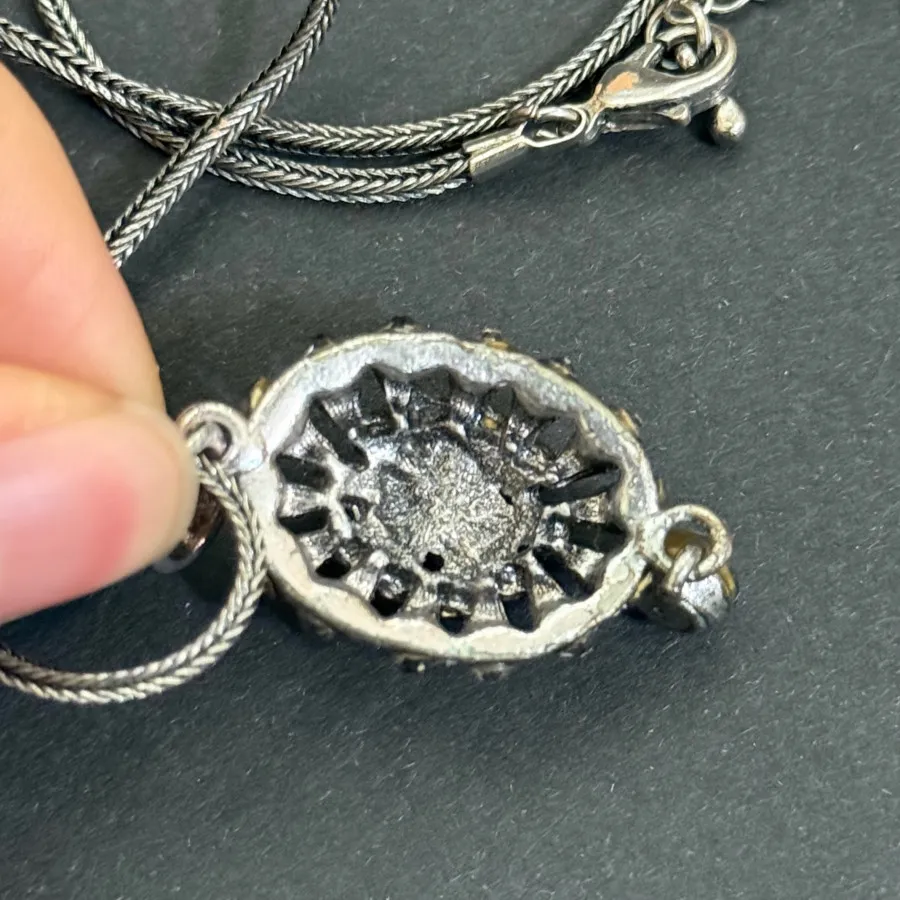 گردنبند مجلسی