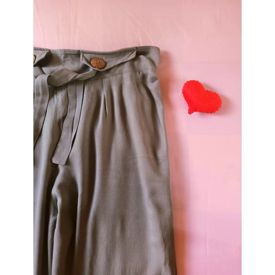 شلوار زنانه