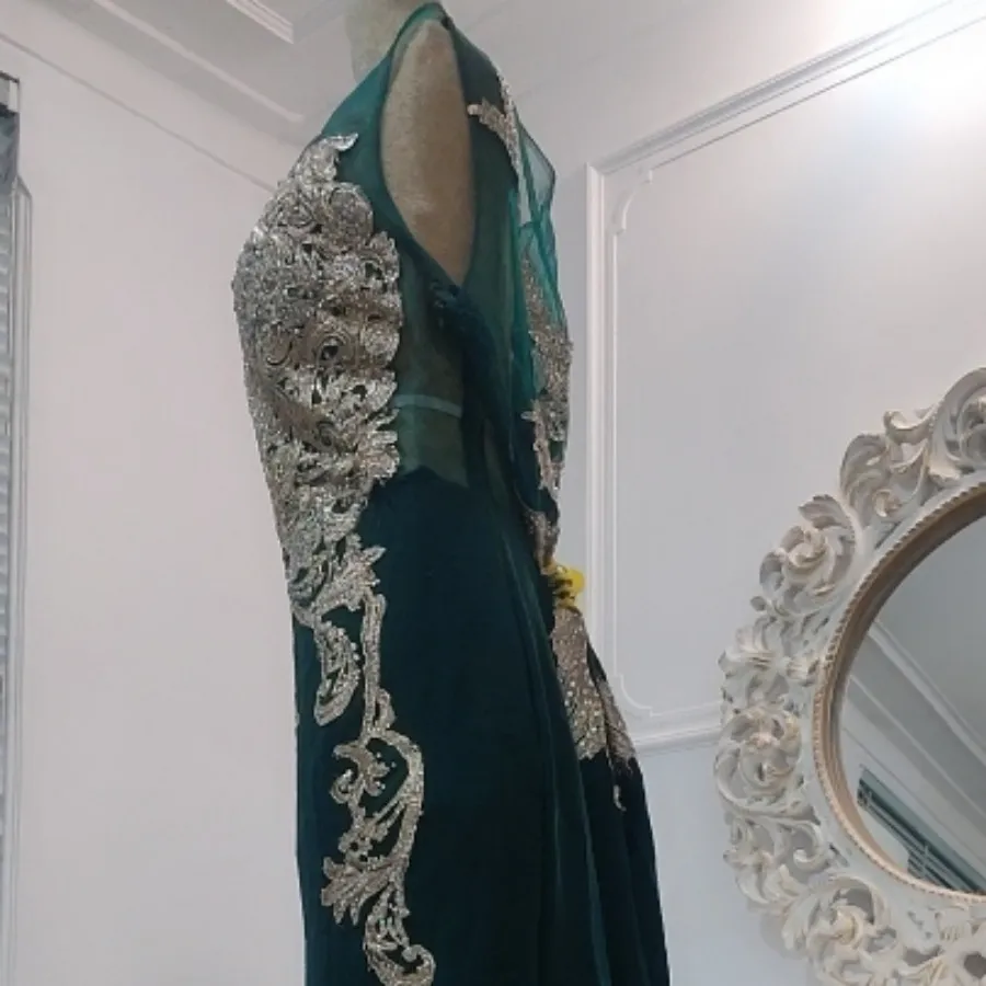 لباس مجلسی نگین دوز و ترک