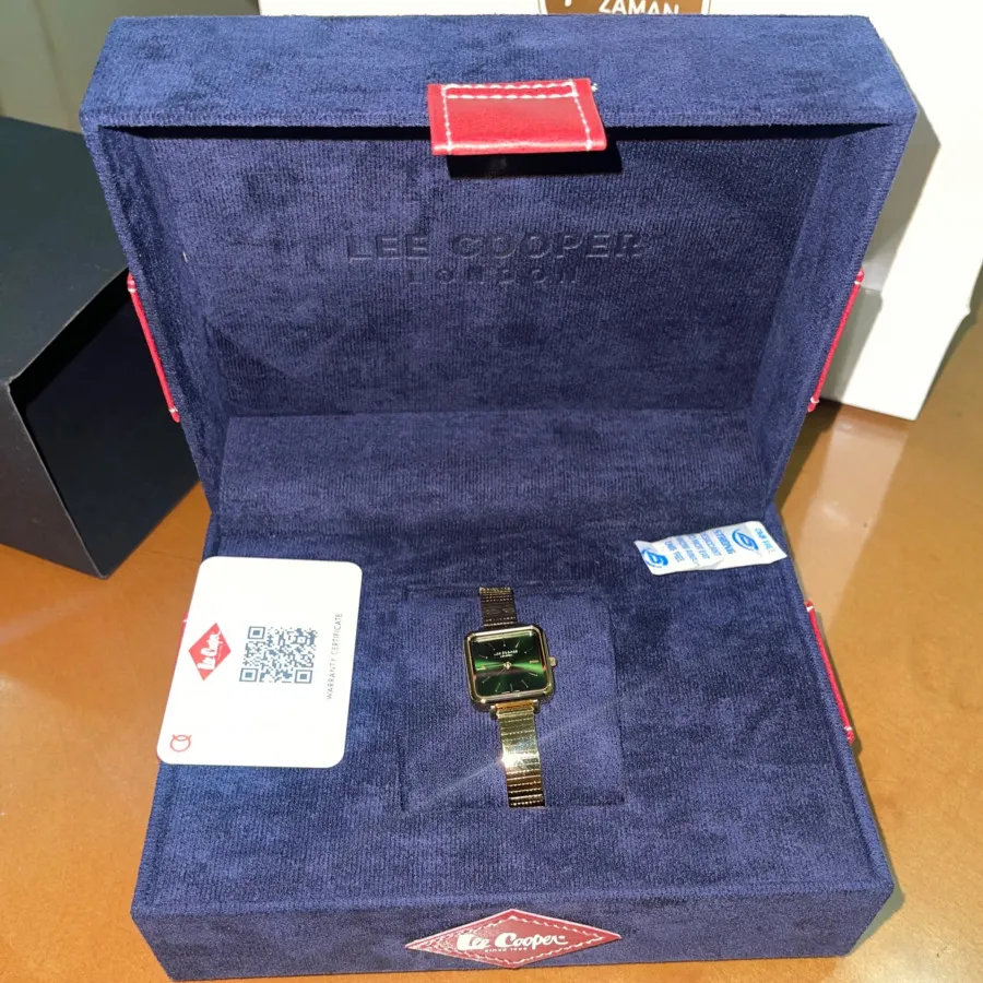 ساعت زنانه Lee cooper