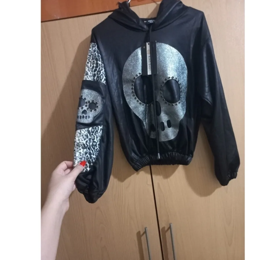 ست هودی و شلوار اسکلتی