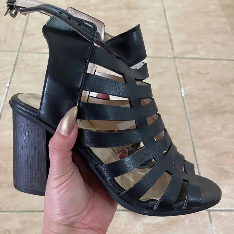 کفش مجلسی و کژوال