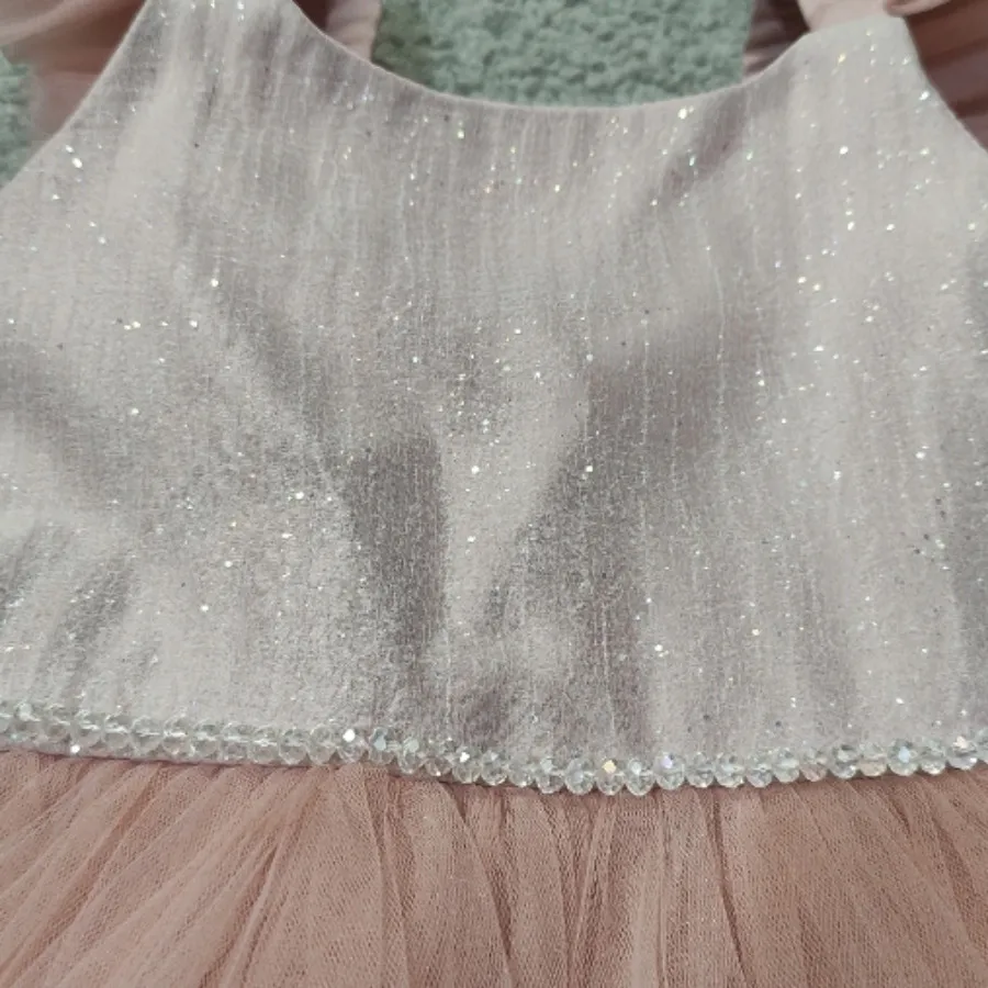 پیرهن دخترانه