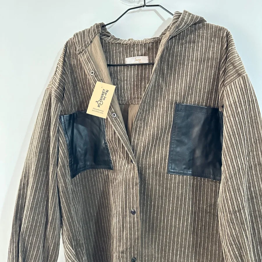 مانتوکلاهدار