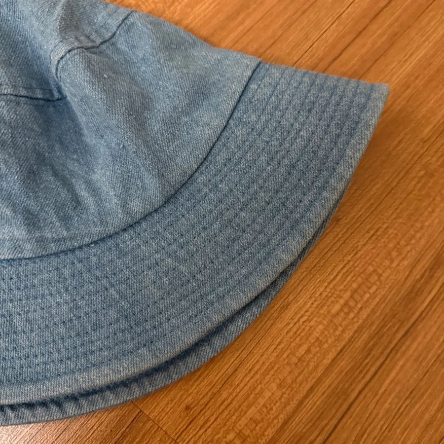 کلاه باگت طرح جین