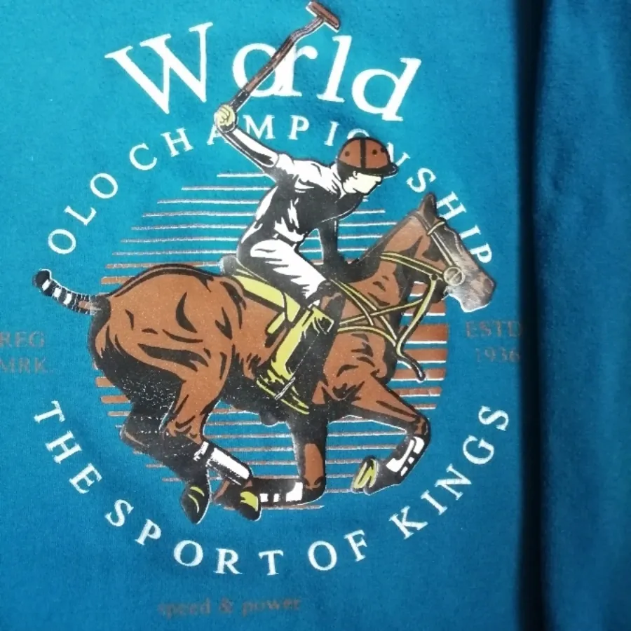 لباس بچگانه