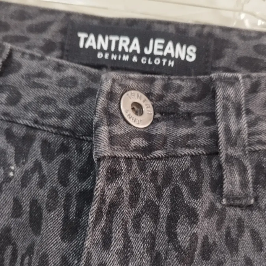 شلوارک جین کره ای