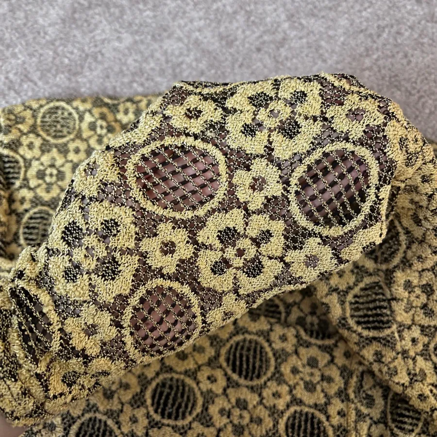 لباس استین بلند