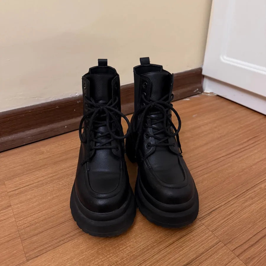 نیم بوت وارداتی