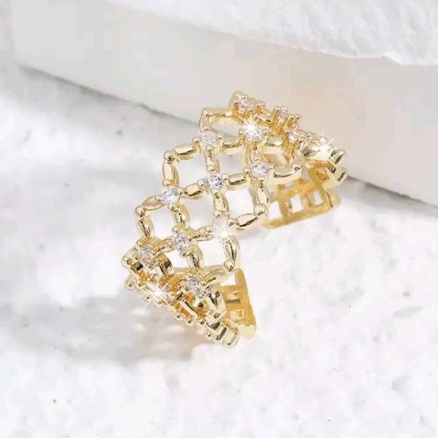 انگشتر طرح جواهر