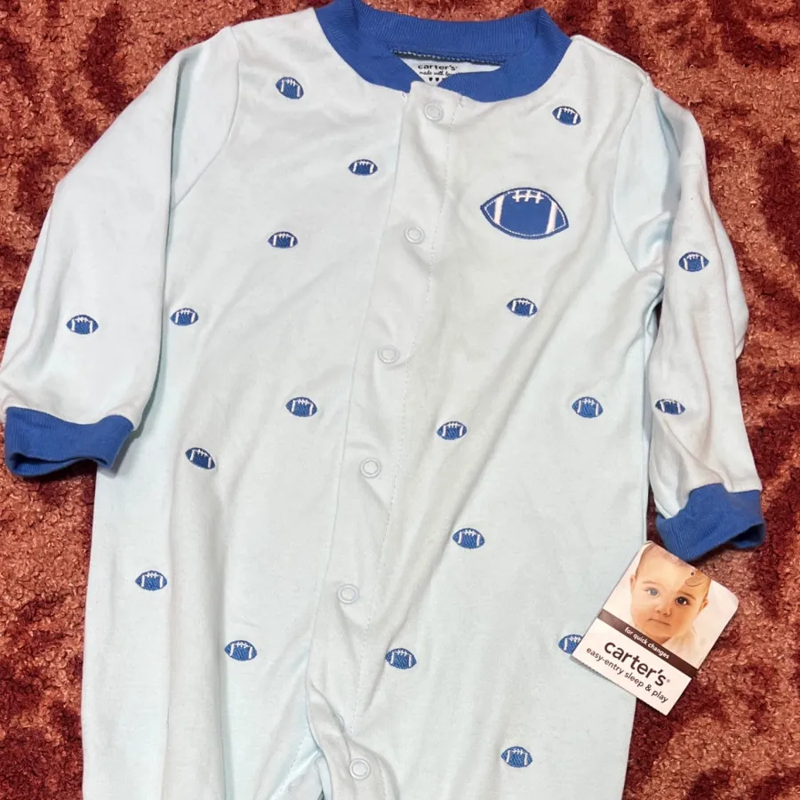 لباس بچگانه