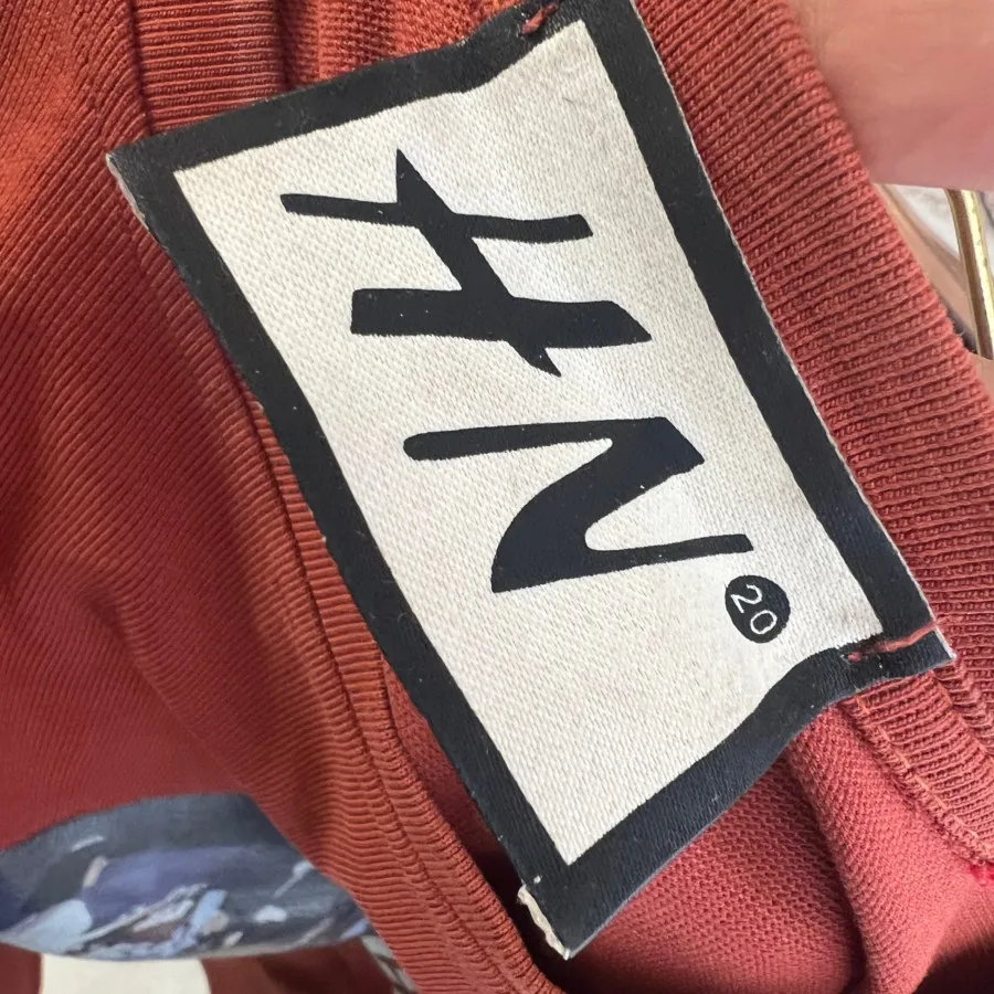 تیشرت پاییزه