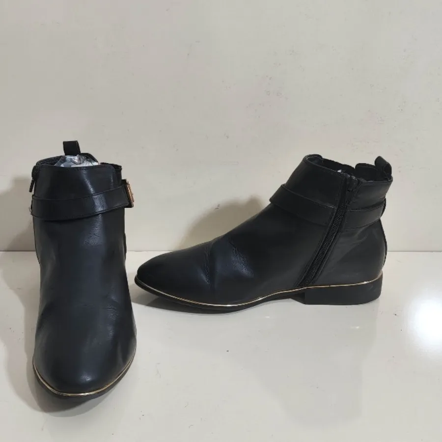 بوت وارداتی