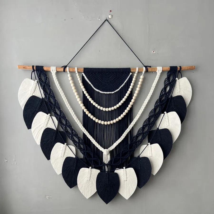 دیوارکوب مکرومه