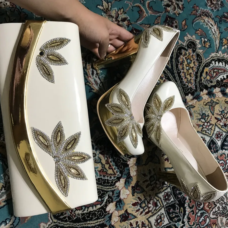 ست کیف و کفش عروس