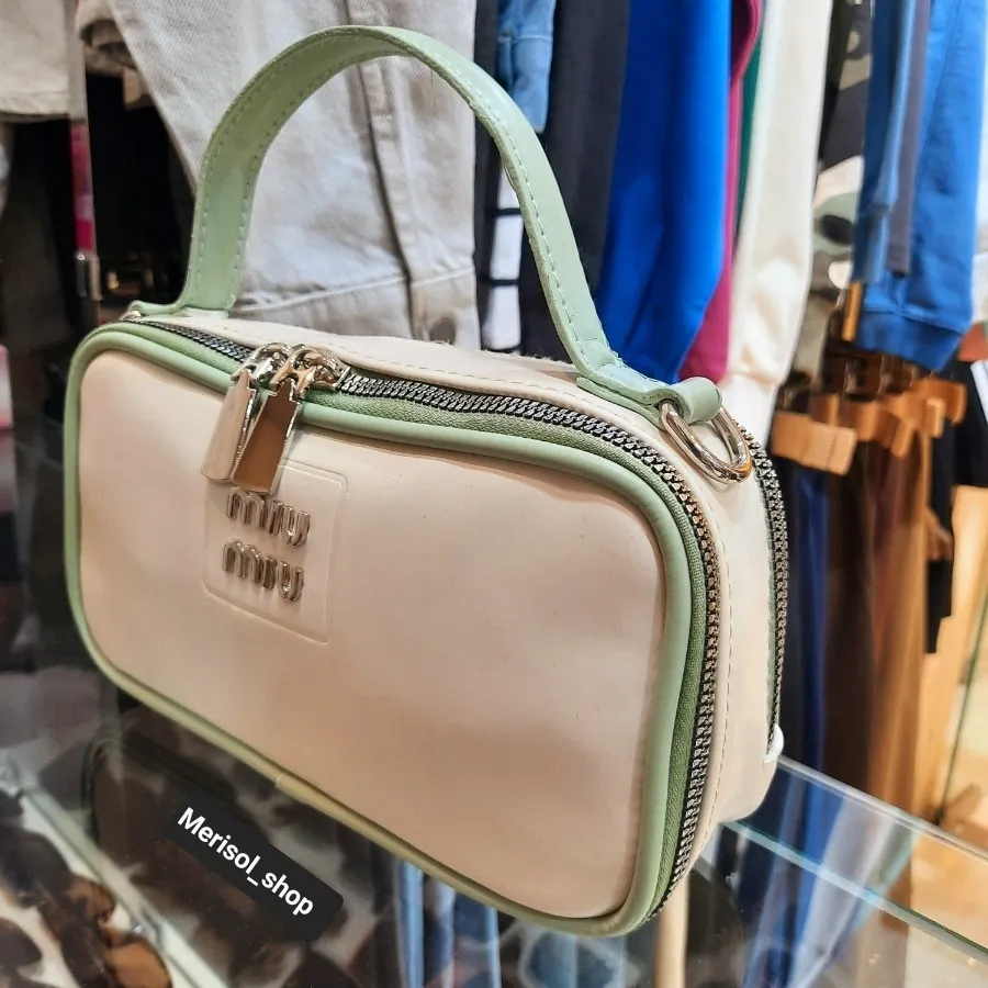 کیف miu miu