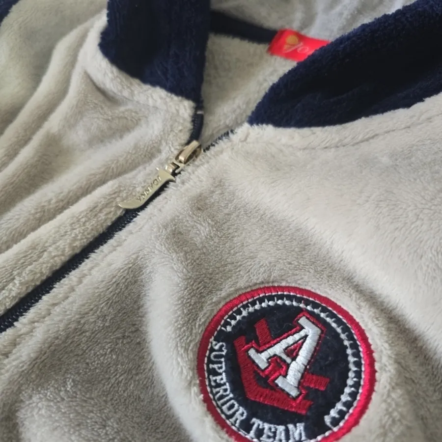 هودی به همراه شلوار