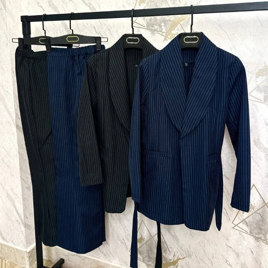 مانتوشلوار