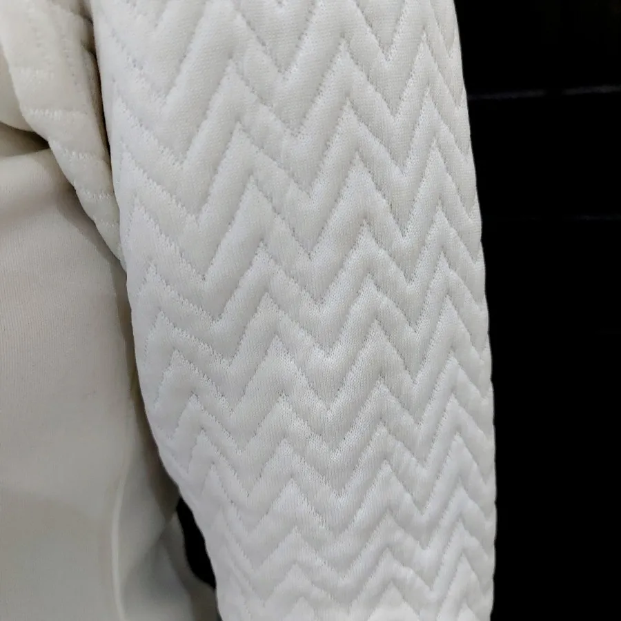 پیراهن دخترانه