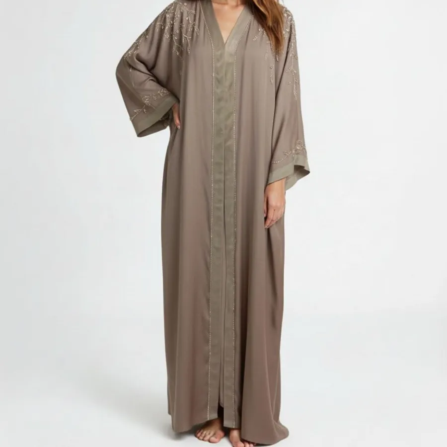 عبا مدل اماراتی