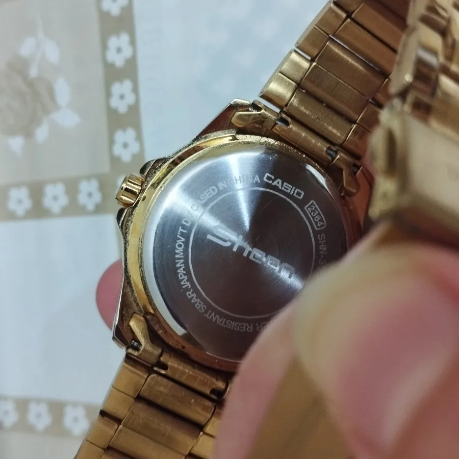 ساعت کاسیو استیل فول نگین