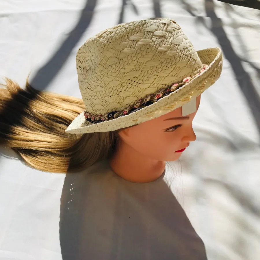 کلاه برند i am المان