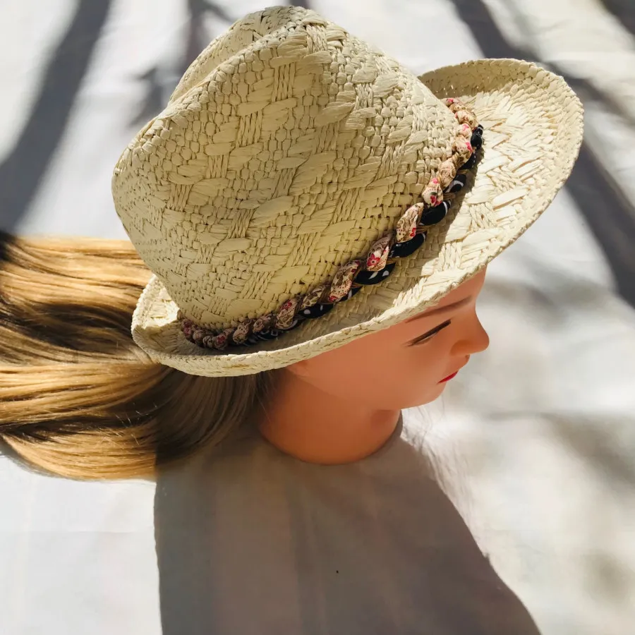 کلاه برند i am المان