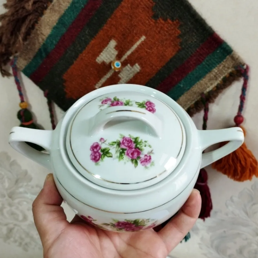 قندان گلسرخی