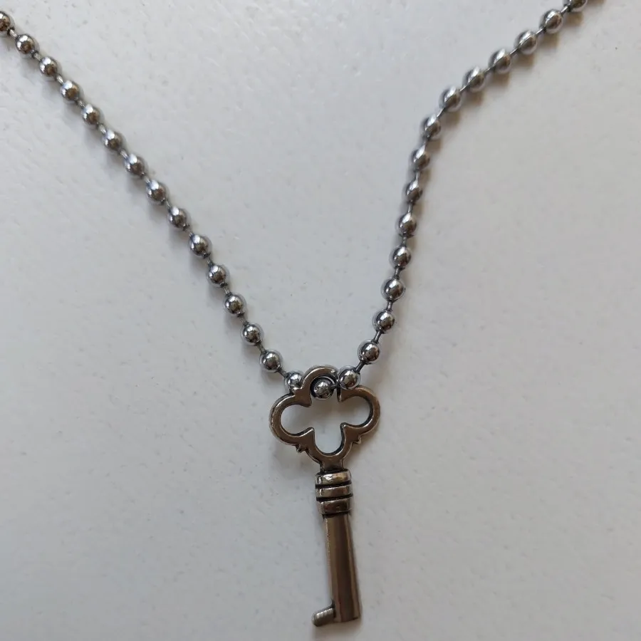 گردنبند کلید