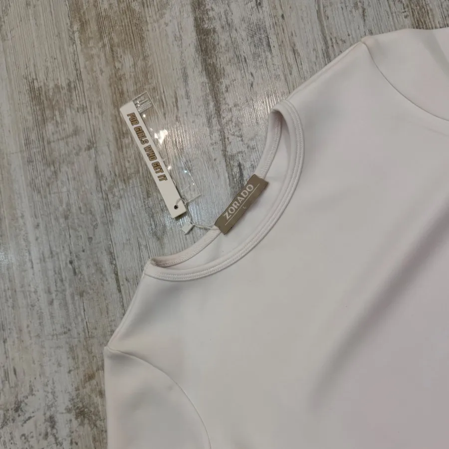 پیراهن کوتاه آستین کوتاه