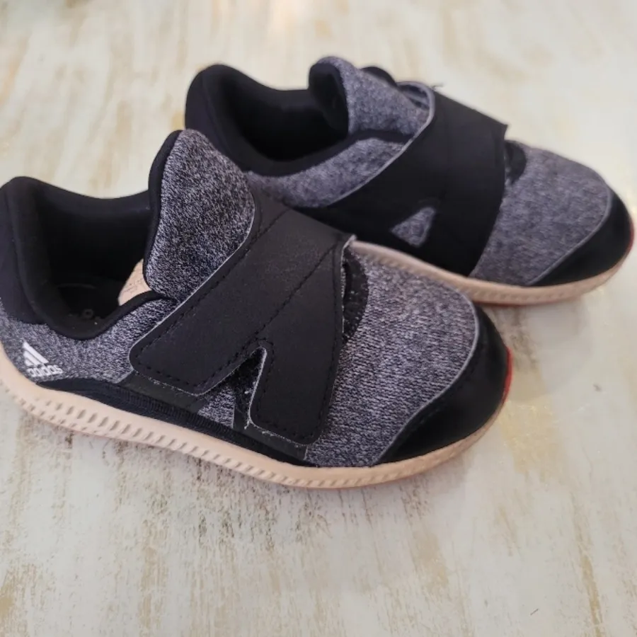 کتونی آدیداس پسرانه