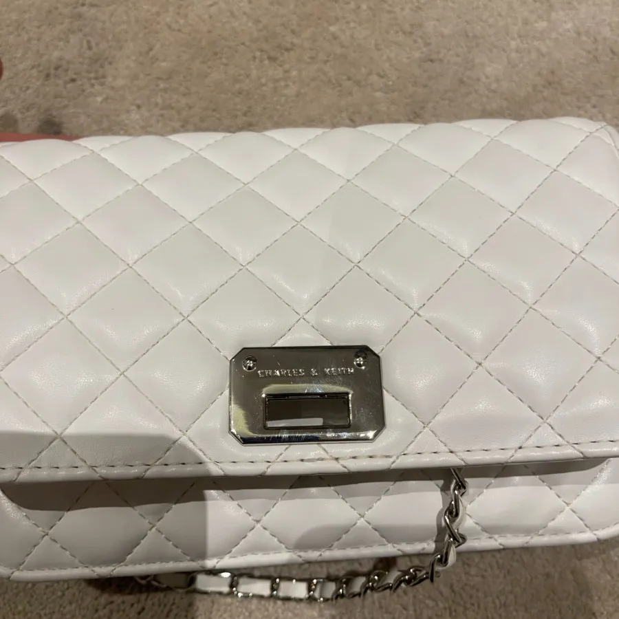 کیف چارلز اند کیت اصلی