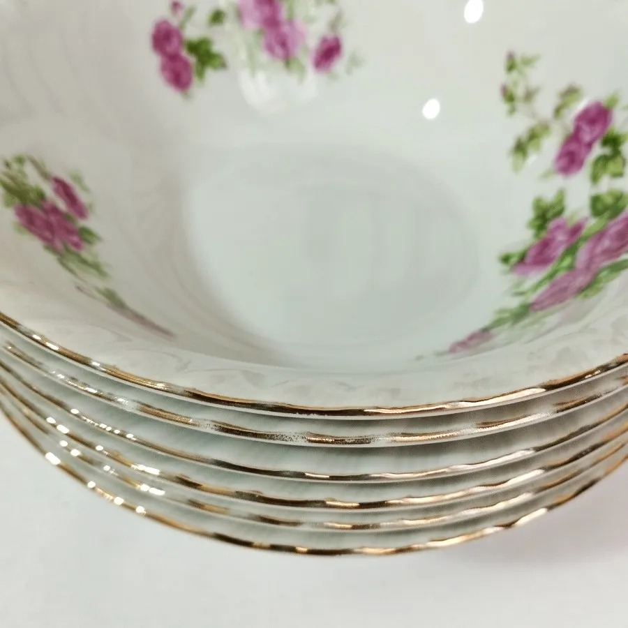 کاسه ی گلسرخی