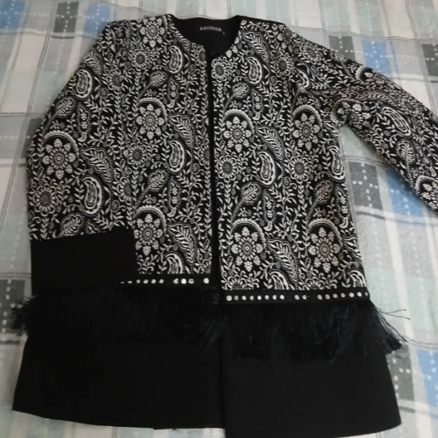 مانتو سوزن دوزی شده