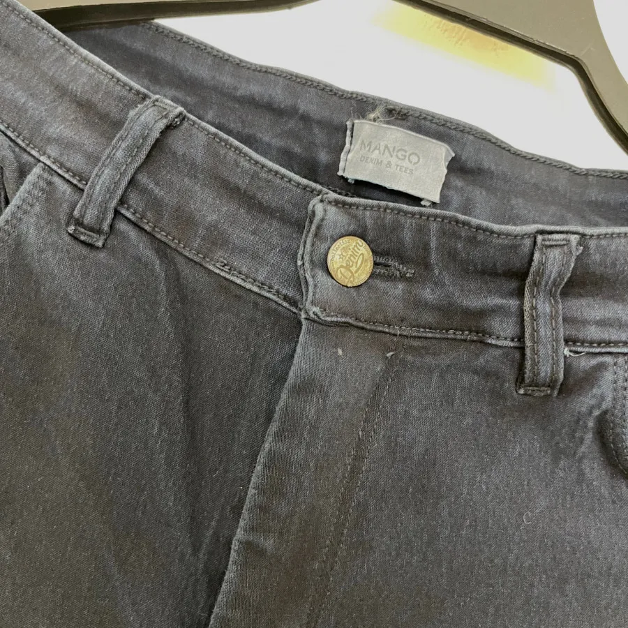 شلوار جین منگو