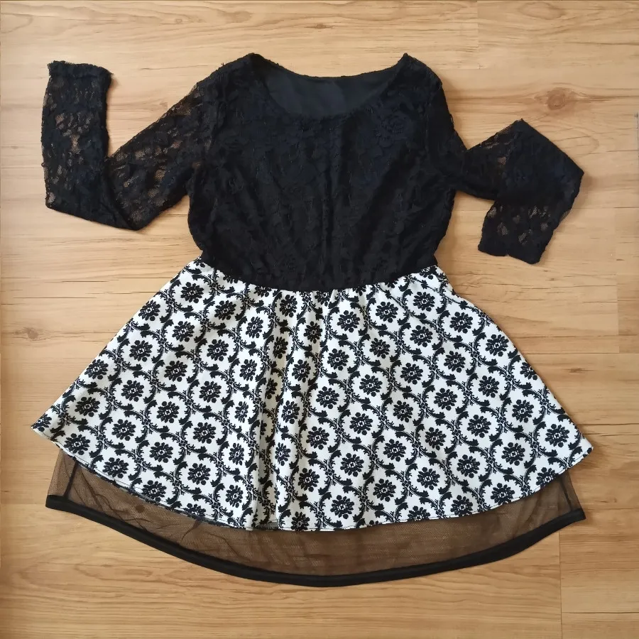 پیراهن کوتاه