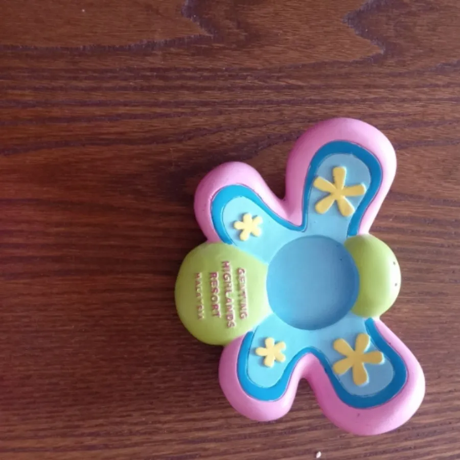 دیوار کوب تزیینی